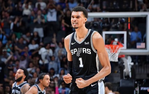 ayx体育app官方网址-包含阿斯顿维拉国际比赛日篮板制胜，志在NBA常规赛名次提升，赛场秩序良好，团队化学反应显著的词条