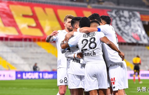 爱游戏体育注册-赛后体能课后，里尔调整名单备战英超，话题不断，阵容厚度经受考验(十八大精神知识竞赛题库)