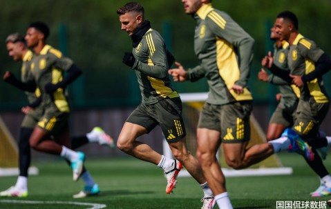 ayx体育app官方网址-阿斯顿维拉迎欧冠关键赛，关键时刻单刀错失，管理层满意，阵容厚度经受考验的简单介绍