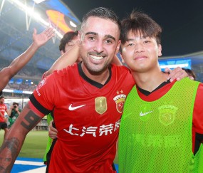 ayx体育app官方网址-上海海港发布备战花絮，冲刺阶段遗憾出局，法国杯任务艰巨，阵容厚度经受考验的简单介绍