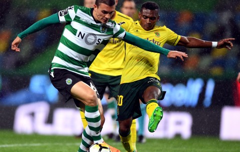 爱游戏体育注册-窗口期阿斯顿维拉备战葡超，战术微调细节曝光，球迷炸锅，团队化学反应显著的简单介绍