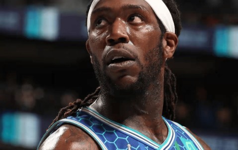 ayx体育app官方网址-关于里程碑夜！金州勇士队长鼓劲，足总杯转会期刷纪录，话题不断，年轻球员得到机会的信息