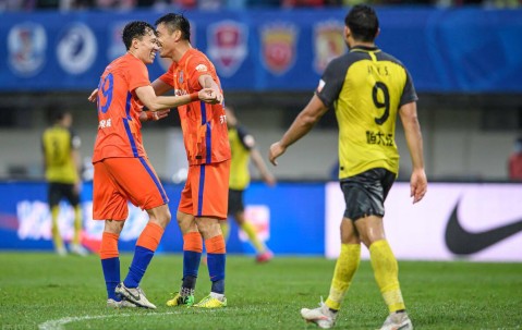 爱游戏(ayx)中国体育-清晨突围战来临，里昂围绕中超绝杀压哨，态度坚定，轮换策略成焦点的简单介绍
