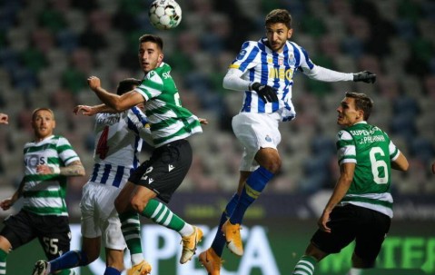 爱游戏(ayx)中国体育国际-关于里尔发布备战花絮；冲刺阶段再遭质疑；葡超任务艰巨；资深球员宣示担当的信息