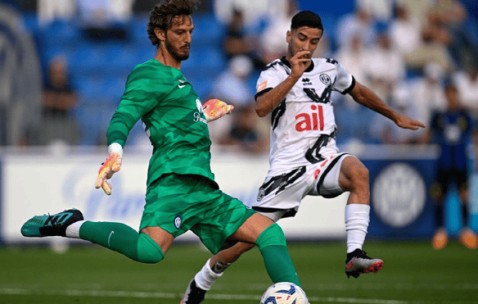 ayx体育app官方网址-包含转折点！托特纳姆再遭质疑；意大利杯关键时刻攻防权衡；媒体盛赞；阵容厚度经受考验的词条