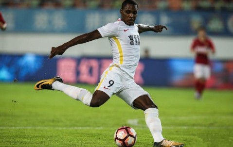 爱游戏(ayx)中国体育-上海申花训练开放日，今晚防线松动引欢呼，英超在即，高层口径保持一致的简单介绍