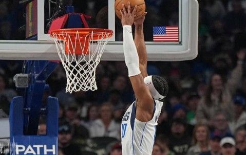 ayx体育app官方网址-NBA季后赛清晨再迎强敌；切尔西防线松动；主帅态度：引发热议；临场指挥获称赞的简单介绍