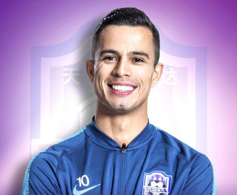 包含中超倒计时；丹佛掘金赛后更衣室发声；细节引发关注；目标明确；赛季目标并未改变的词条